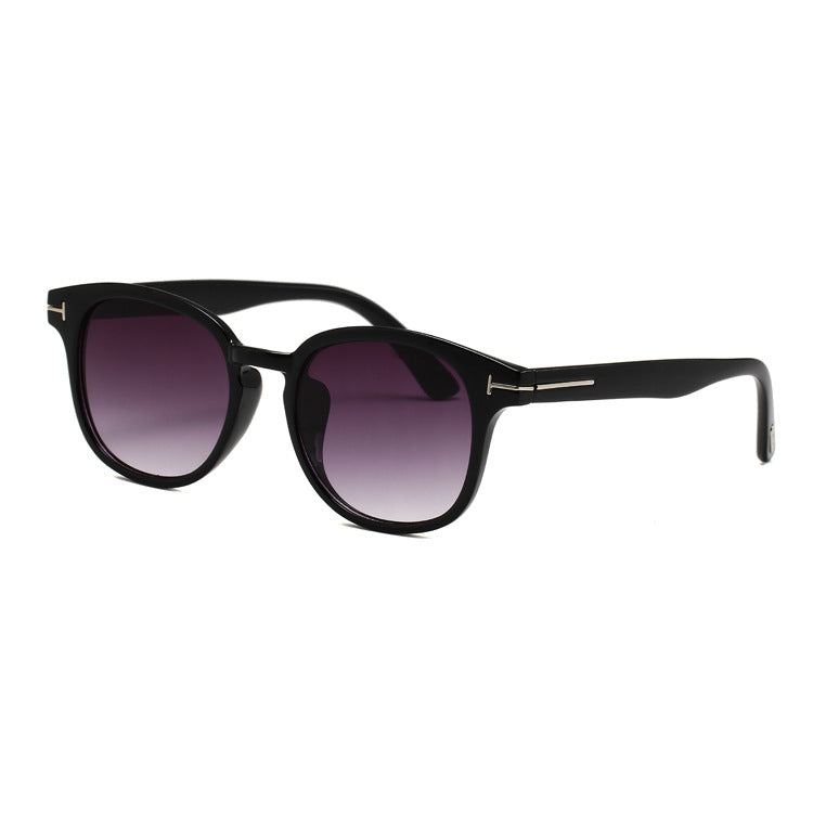 Wholesale Fashionable retro sunglasses for women